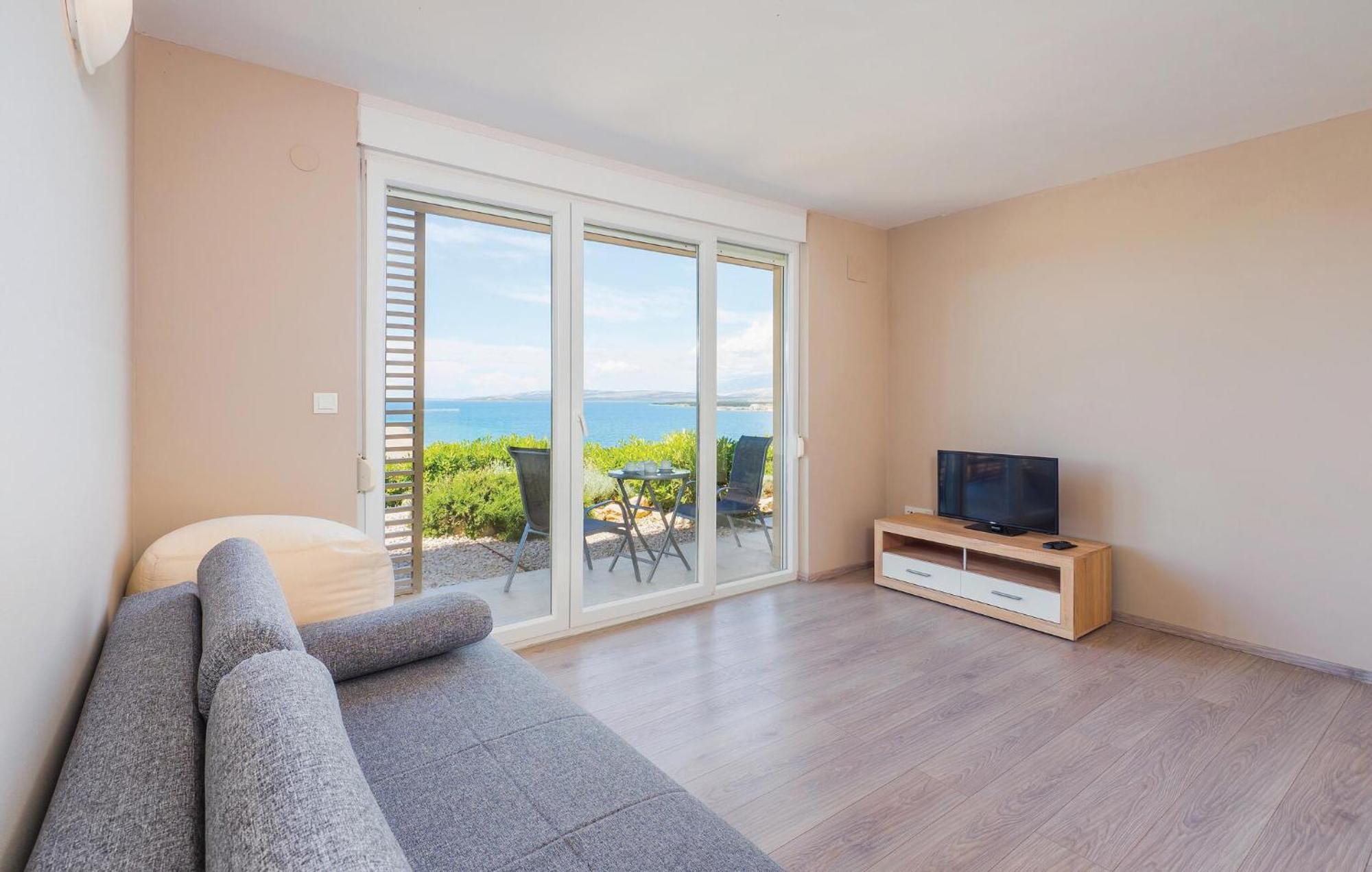 Pet Friendly Apartment In Povljana With Kitchen Exteriér fotografie